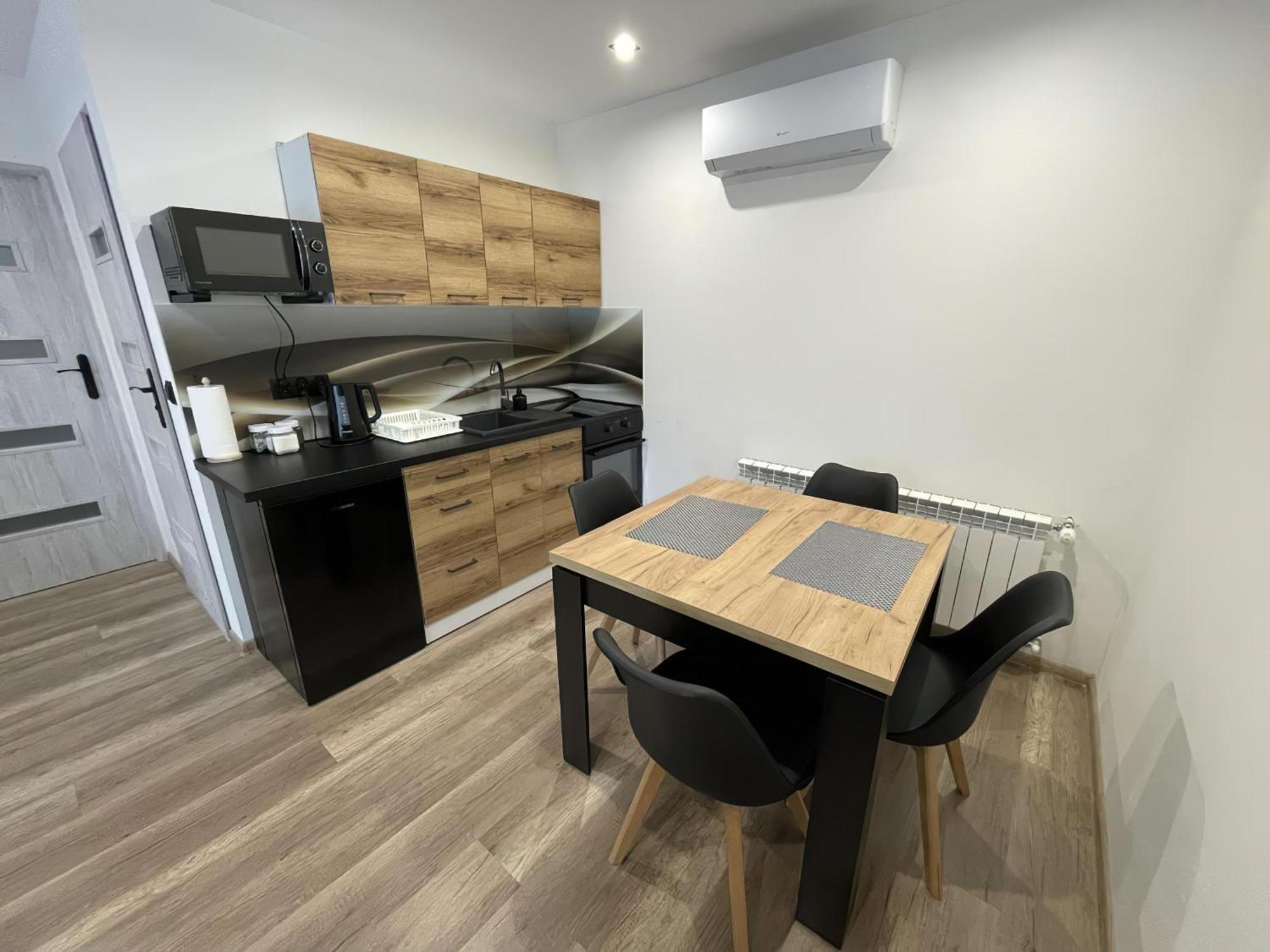 Country Rooms Bachowice Екстериор снимка