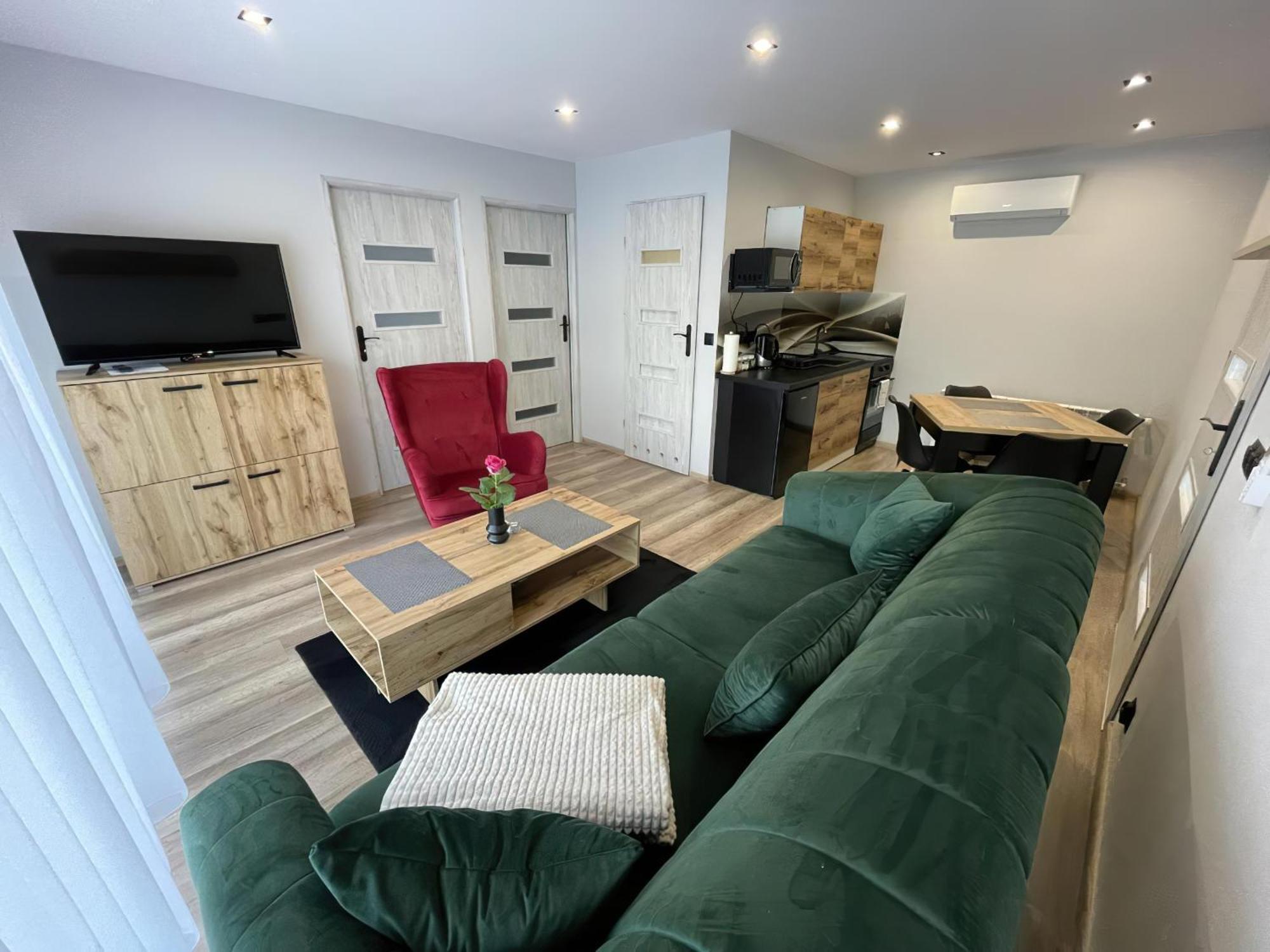 Country Rooms Bachowice Екстериор снимка