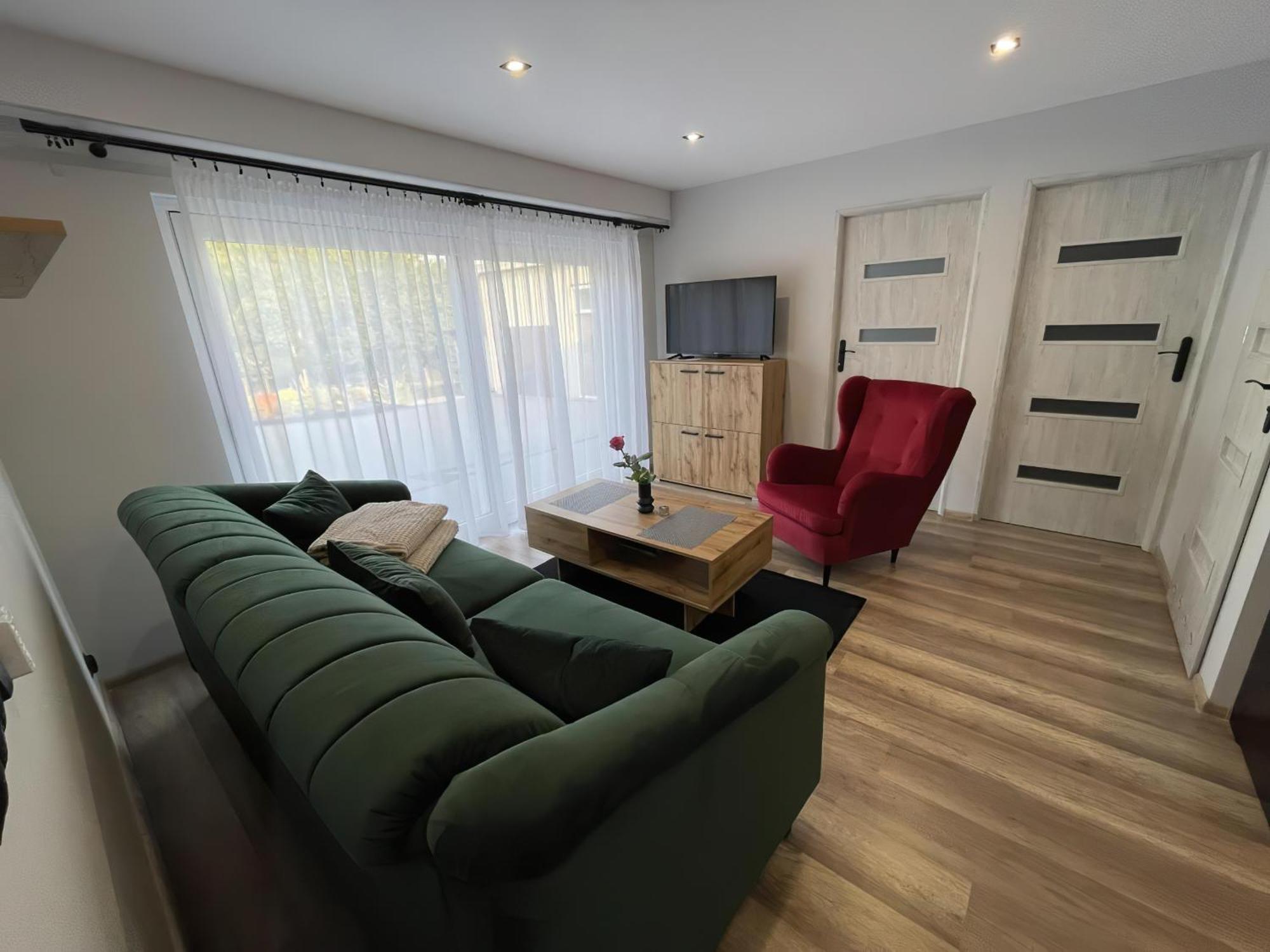 Country Rooms Bachowice Екстериор снимка