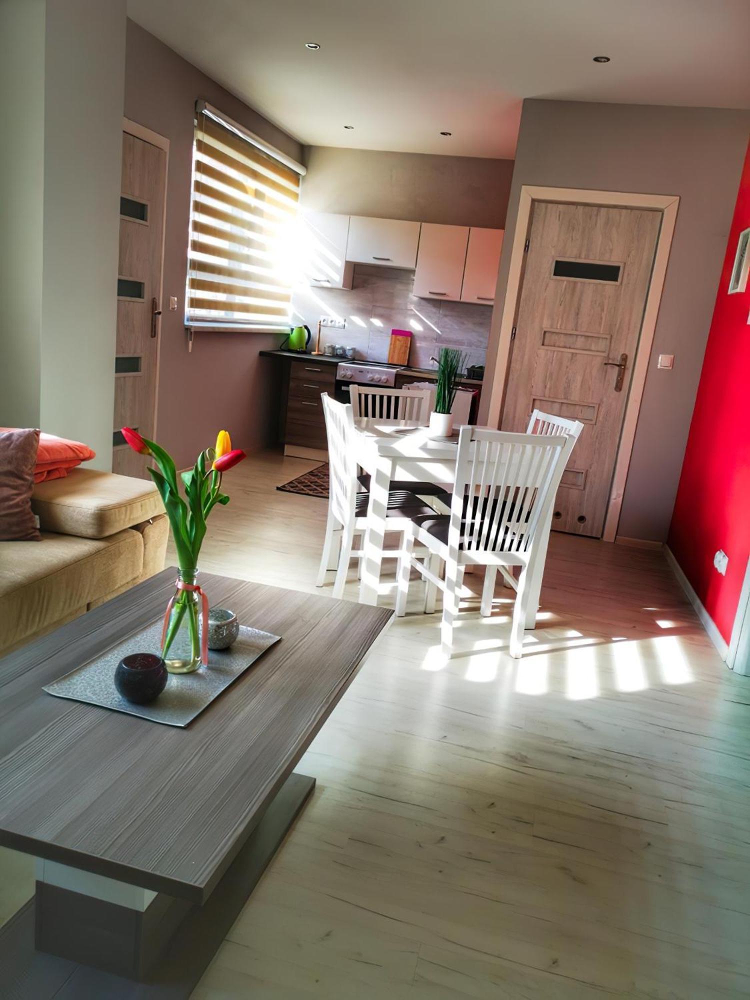Country Rooms Bachowice Екстериор снимка