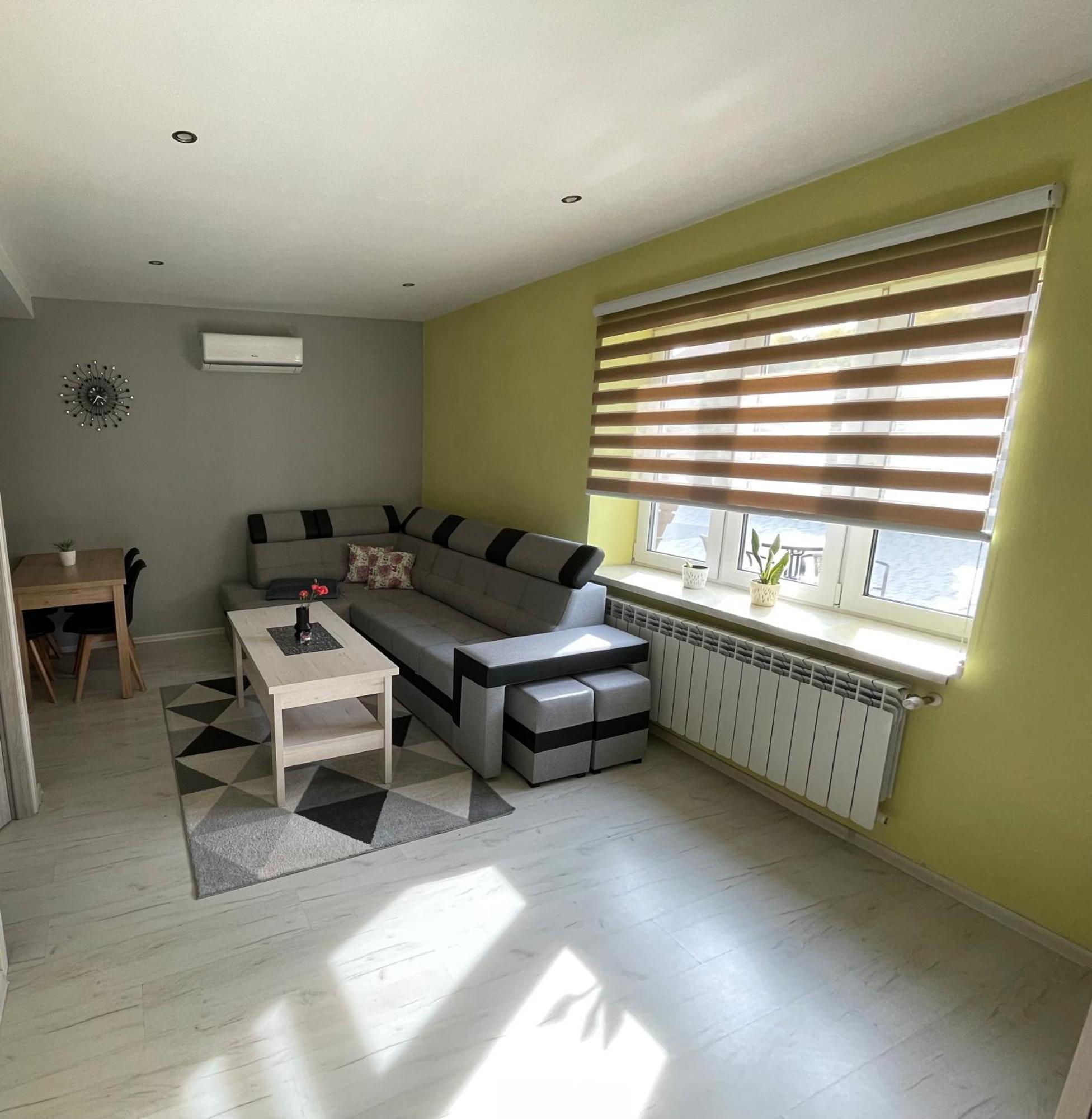 Country Rooms Bachowice Екстериор снимка